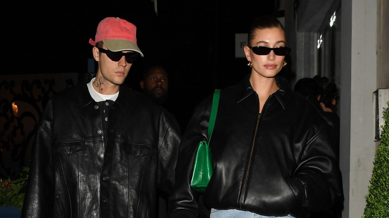 Justin and Hailey Bieber Are Back at It Again With the Matching Outfits